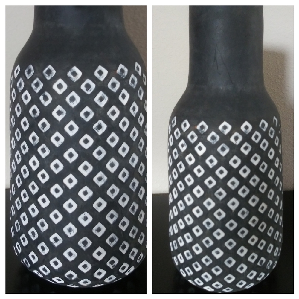Geometric Pattern Vase - Picture 7 of 10